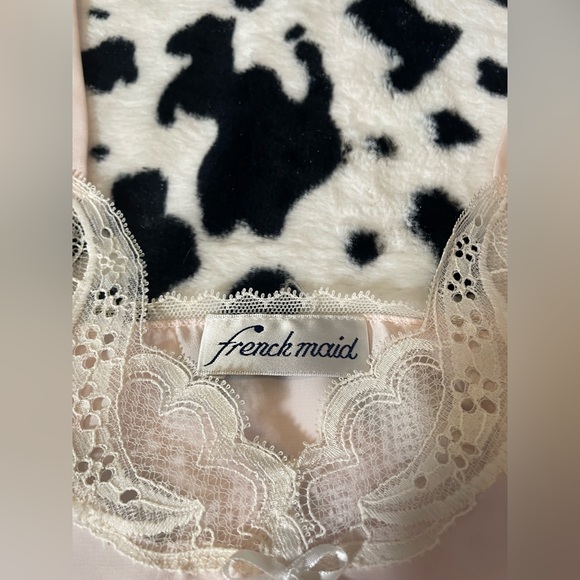 Frenchmaid Pastel Pink Tank Top with White Lace - Picture 6 of 7